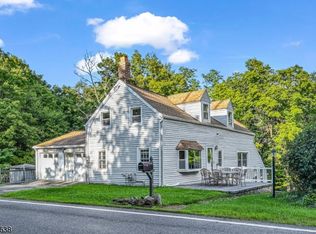 204 Union Valley Rd, Newfoundland, NJ 07435