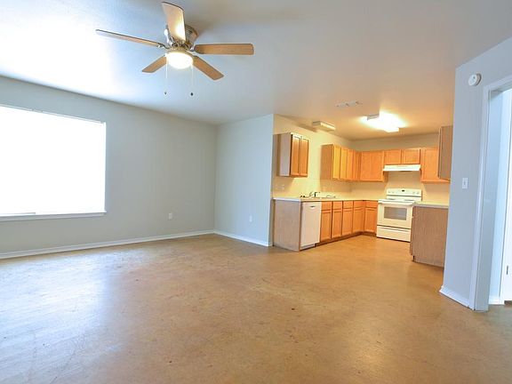 4th image of 1106 82nd St #B