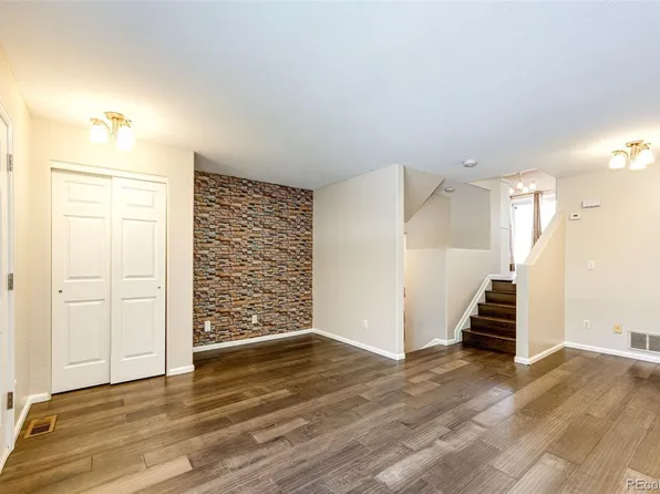 4572 S Crystal Way #B, Aurora, CO 80015