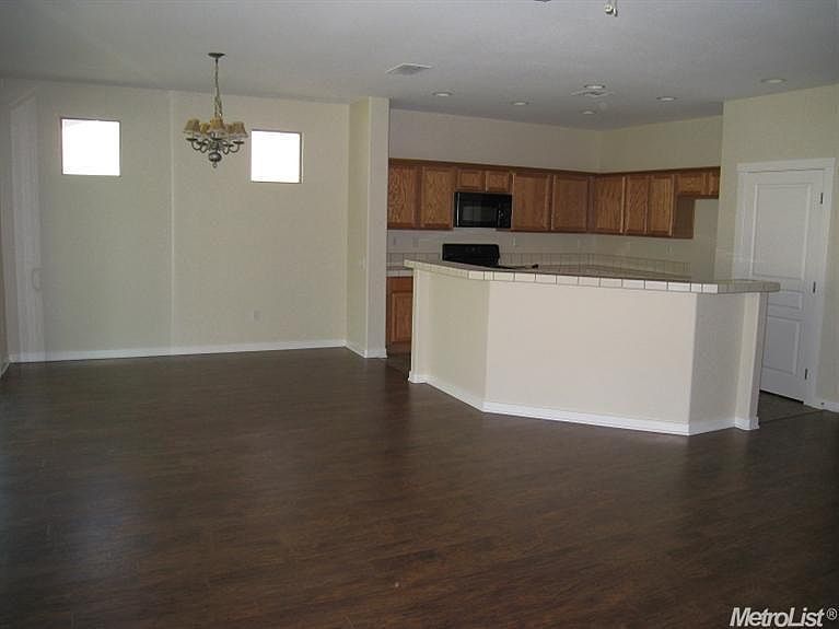 2nd image of 680 Rustic Ranch Ln