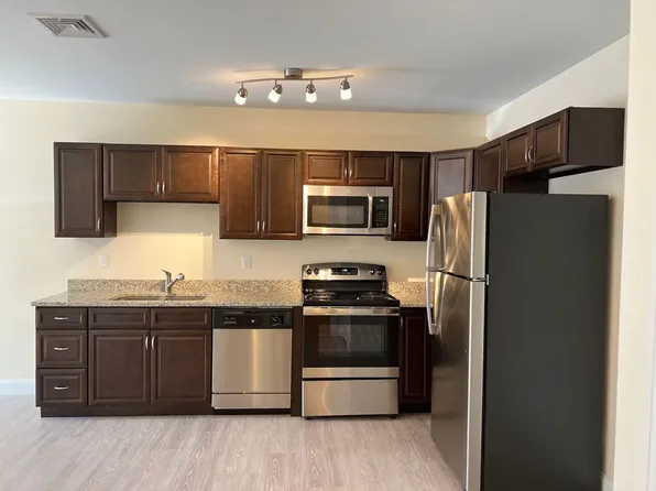 Residences at MacGregor Cut