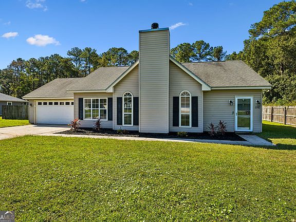 3rd image of 196 Wood Duck Dr
