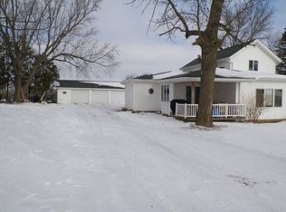 2063 County Road M, Pickett, WI 54964