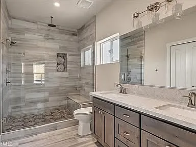 585 Valley View Dr — Photo 7