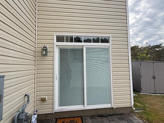 4th image of 200 Brant Way
