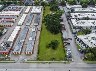 1051 Burke Rd, Pasadena, TX 77506