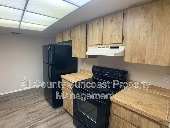 4th image of 2606 Country Grove Blvd