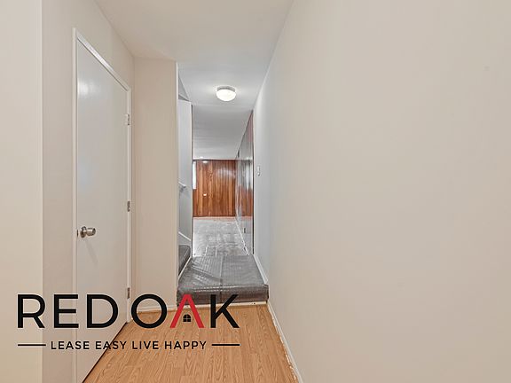 4th image of 430 1/2 S Maple Dr #1