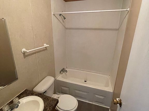 3rd image of 131 Timberridge Dr