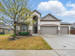 1625 Enchanted Sky Ln, Haslet, TX 76052