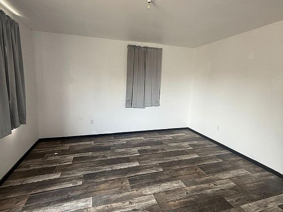 5th image of 1203 Starshine Dr