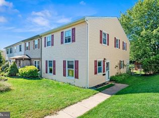 426 Colonial Dr, East Greenville, PA 18041