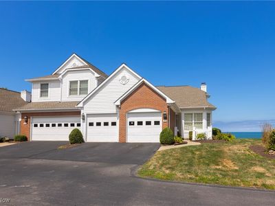 3735 Lake Rd, Sheffield Lake, OH, 44054