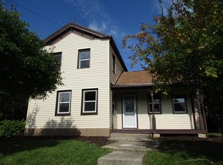 1107 N 2nd St, Watertown, WI 53098