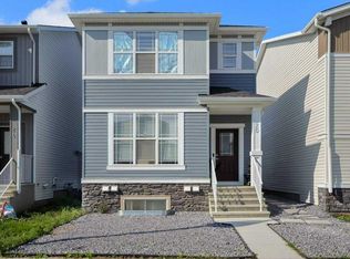 20 N Amblefield Ave NW, Calgary, AB T3P2C1