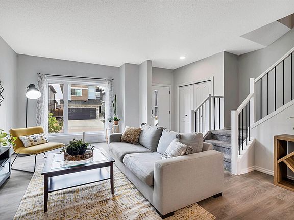5th image of 2495 Kelly Cir SW