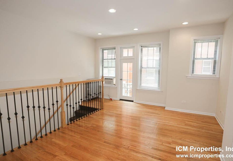 1st image of 438 W Surf St #430-1C