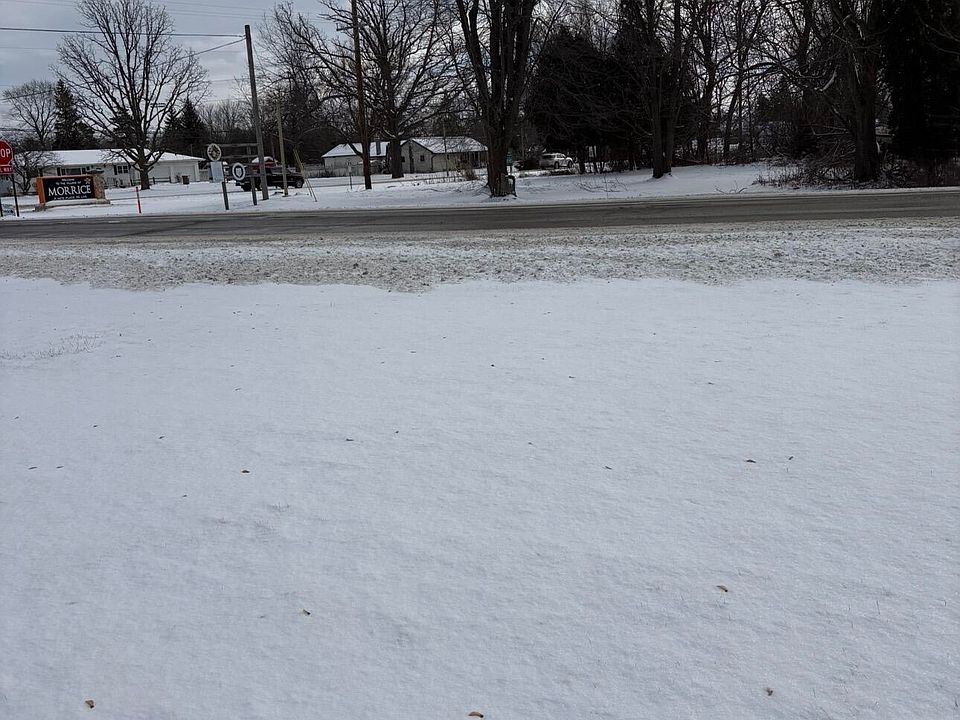 2nd image of 1100 W Lansing Rd