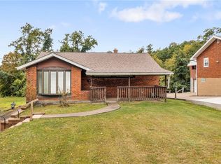 116 Hart Dr, Pittsburgh, PA 15235