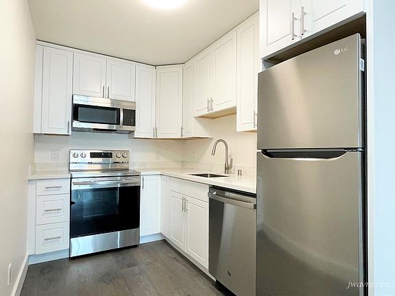 2nd image of 532 Judah St #A