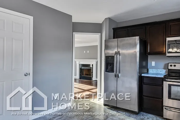7304 Calla Crossing Ln — Photo 8
