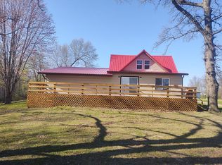 8340 E 1025th Ave, Effingham, IL 62401