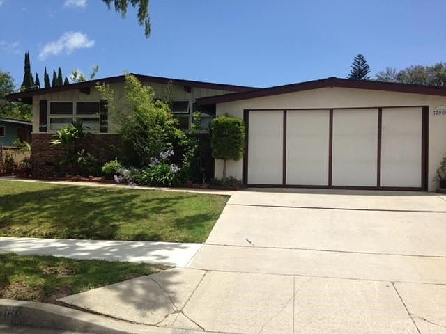 2nd image of 2080 262nd St