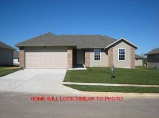 1177 N Andre Dr, Republic, MO 65738