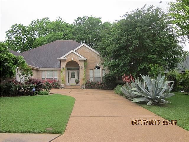 1st image of 10816 River Plantation Dr