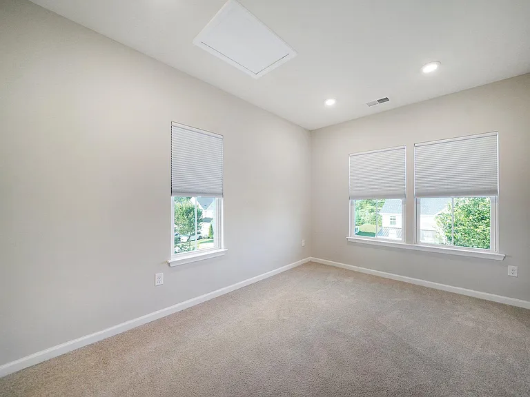 227 Quarry Point Rd — Photo 35
