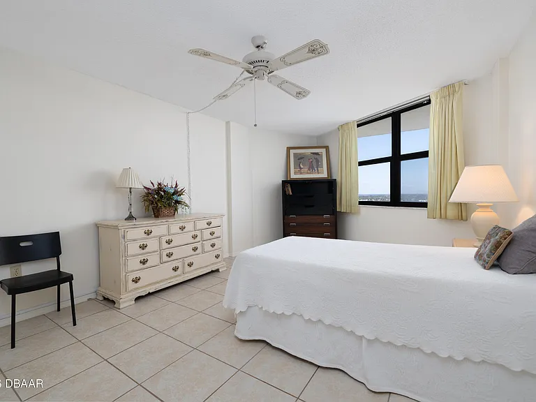 1415 Ocean Shore Blvd #M110 — Photo 10