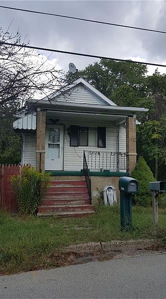 2nd image of 1390 Marelda Ave