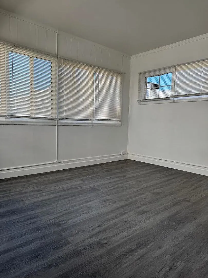 836 S. Harvard LLC — Photo 2