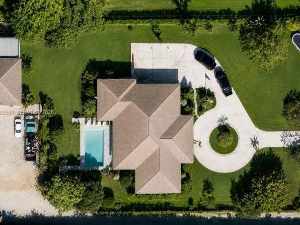 24420 SW 192nd Ave, Homestead, FL 33031