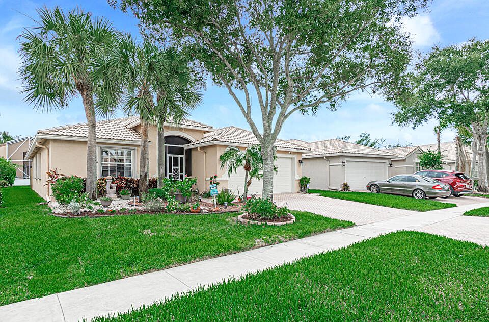 1st image of 8177 Florenza Dr