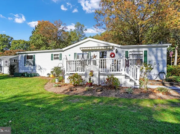 30 Summer Dr, Elizabethtown, PA 17022