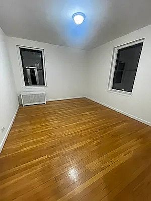 4th image of 31-21 29th St #B