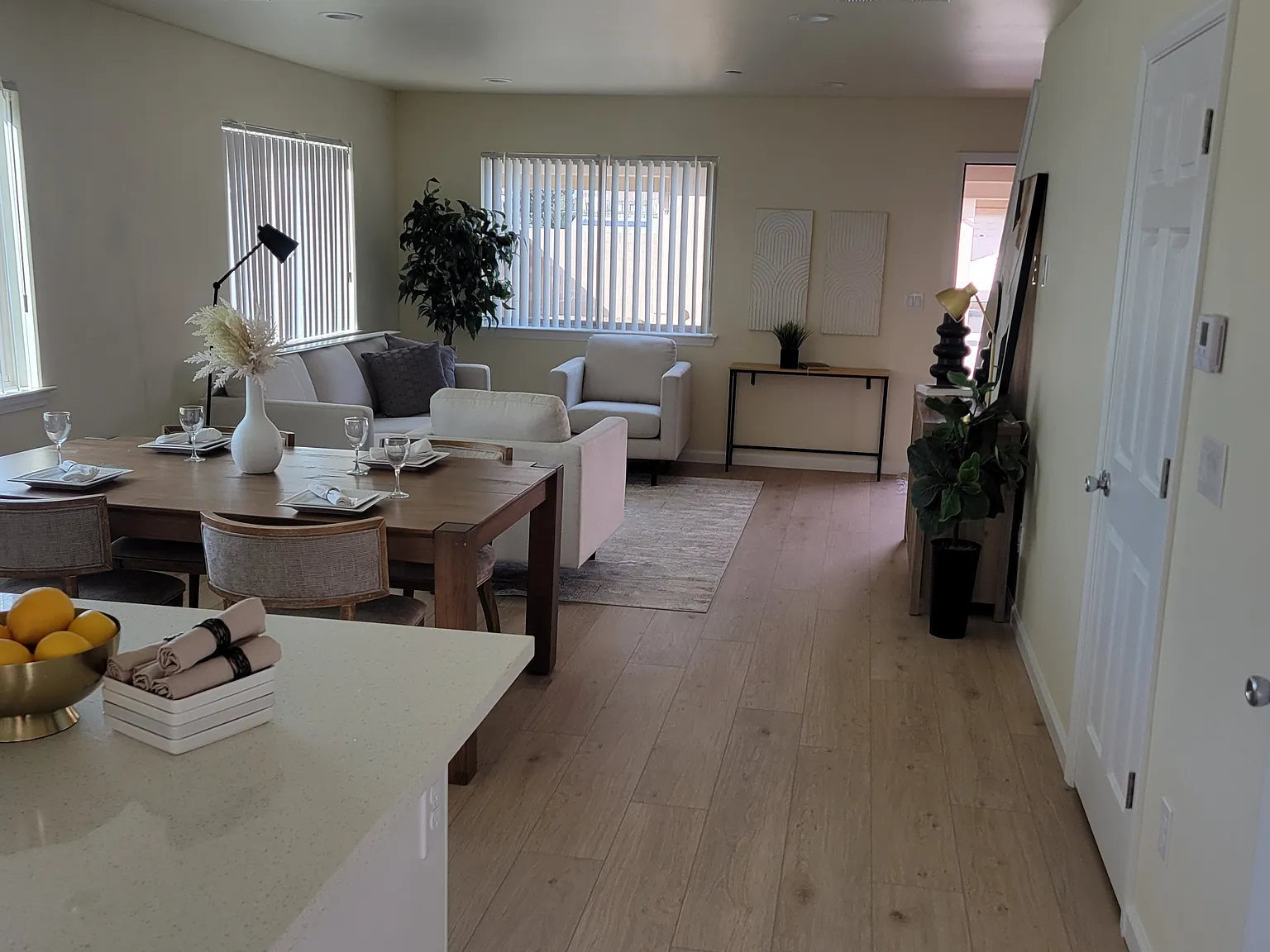 4231 La Guardia Ln — Photo 1