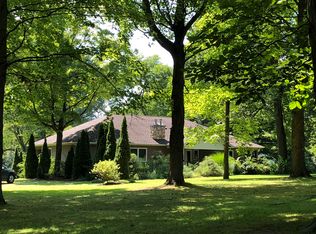 4224 Sawyer Rd, Sawyer, MI 49125