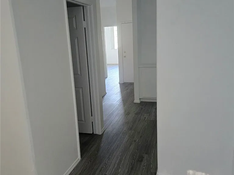 421 Steiner Dr — Photo 9