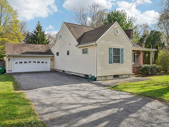 2nd image of 40 Widmer Road