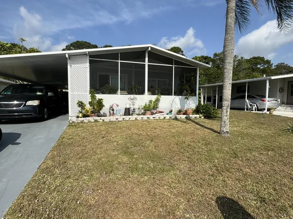 14 Rio De Palmas, Fort Pierce, FL 34951