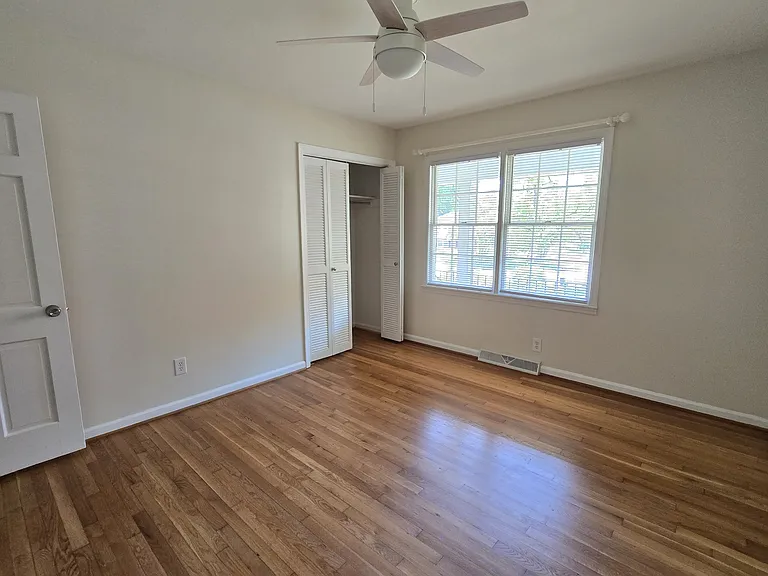 3703 Hickory Hill Dr — Photo 13
