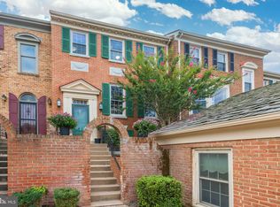 514 Council Ct NE, Vienna, VA 22180