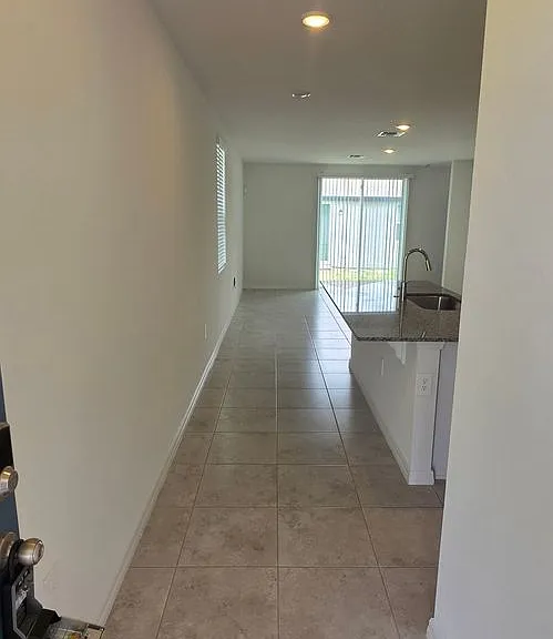 3916 Giorgio Dr — Photo 6