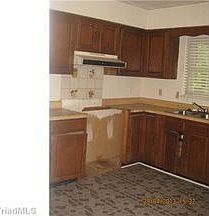 2nd image of 1703 Stoneybrook Dr