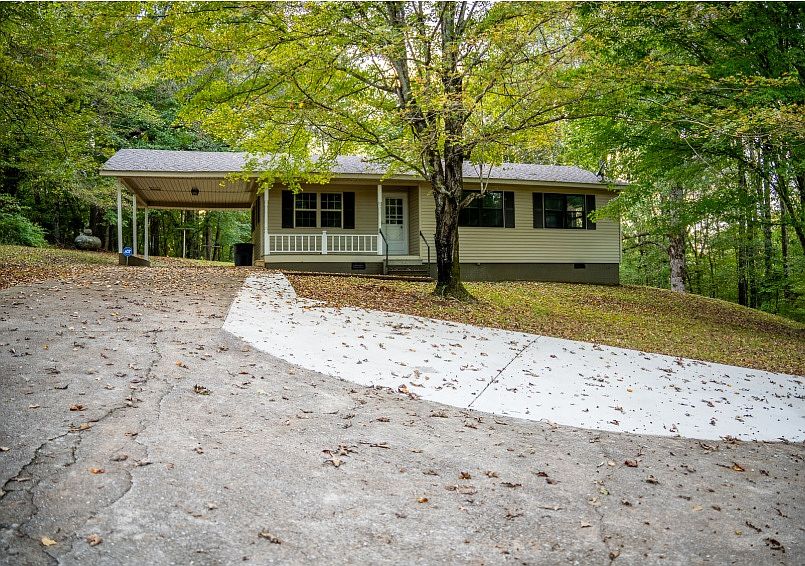 1st image of 1745 County Road 450