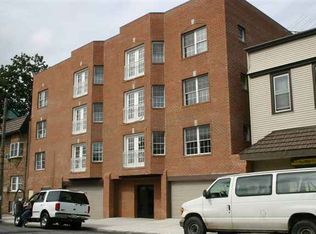 202 New York Ave, Union City, NJ 07087