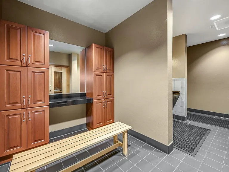5855 Horton St #412 — Photo 10