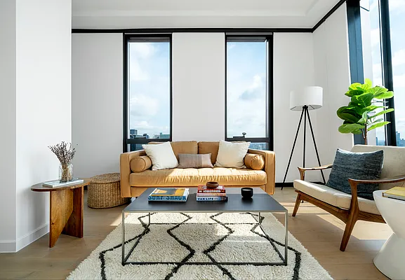 Rented by Compass | media 61